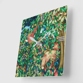 William Morris Fox en Pheasant Tapestry Print Vierkante Klok (Hoek)