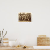 William Morris, gefotografeerd met de staf bij Kel Poster (Keuken)