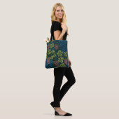 William Morris Grape Vines Tote Bag (Op model)