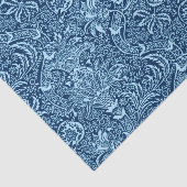 William Morris Indian, Dark Indigo en Sky Blue Tissuepapier (Detail)