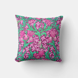 William Morris Irises, Fuchsia Pink en Wine Buitenkussen