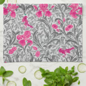 William Morris Irises, Pink en Silver Grey/Gray Theedoek (Gevouwen)