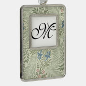 William Morris Larkspur Bloemenbehang Verzilverd Omlijst Ornament (Rechts)