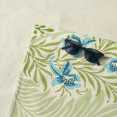 William Morris Larkspur Floral Pattern Strandlaken (In situ)