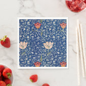William Morris Medway Blue Floral Servet (Insitu)