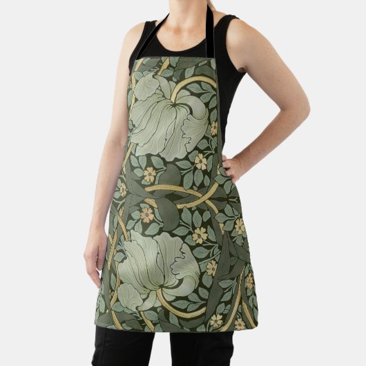 William Morris Pimpernel  Pattern Apron Schort (Insitu)