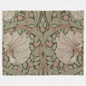 William Morris Pimpernel Pattern Fleece Bl (Voorkant (Horizontaal))