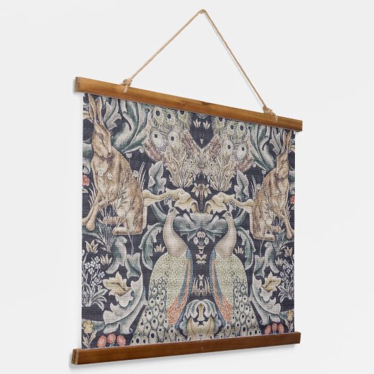 William Morris Rabbit, Peacock en Fox Hangend Wandkleed (Gebogen)