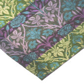 William Morris  Roos en Lily Pink Yellow Medium Tafelloper (Hoek)