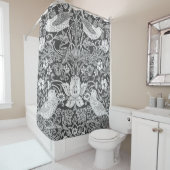 William Morris Strawberry Thief Black en White Douchegordijn (In situ)