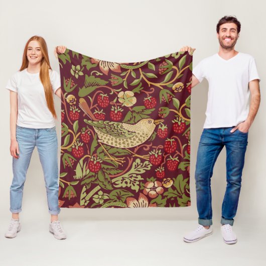 William Morris Strawberry Thief Fleece Blanket Deken (In situ)
