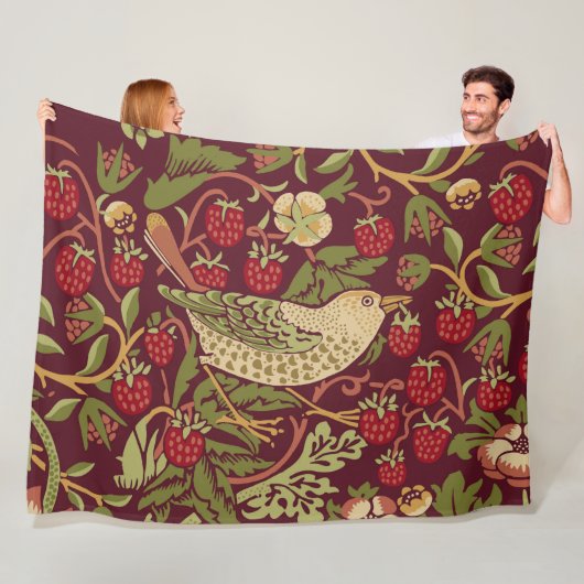 William Morris Strawberry Thief Fleece Blanket Deken (In situ)