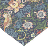 William Morris  Strawberry Thief Pattern Korte Tafelloper (Hoek)