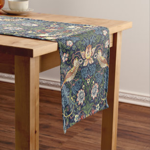 William Morris  Strawberry Thief Pattern Korte Tafelloper
