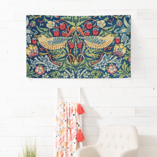 William Morris - Strawberry Thief Spandoek (Insitu)