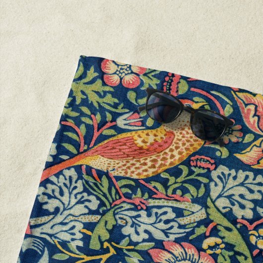 William Morris - Strawberry Thief Strandlaken (In situ)