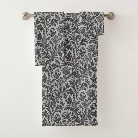 William Morris Thistle Damask, Silver Grey/Grey Bad Handdoek (Insitu)