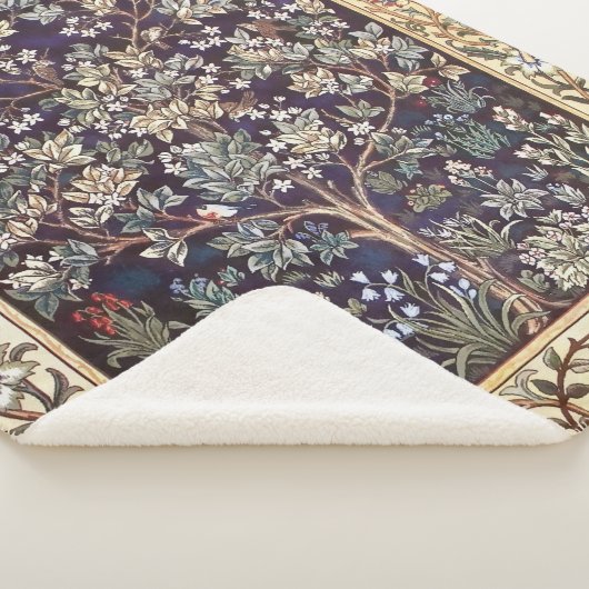 William Morris Tree of Life  pre-Raphaelite Sherpa Deken (3/4)