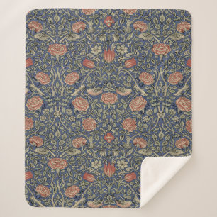 William Morris Tudor Roos Wallpaper Sherpa Deken