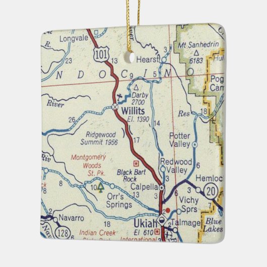Willits CA Retro Map Keramisch Ornament (Links)