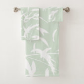  Willow Silhouette Zee Green Bad Handdoek (Insitu)