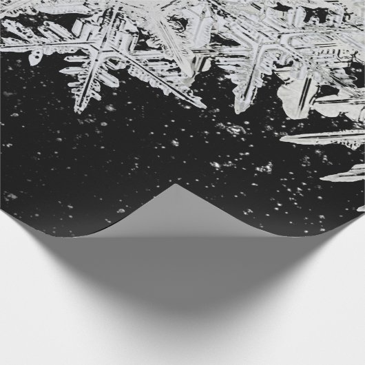 WILSON BENTLEY SNOWFLAKS OP NACHT SKY CADEAUPAPIER (Hoek)