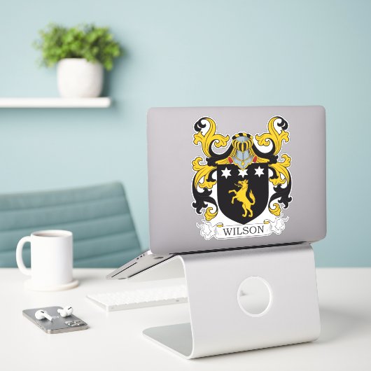 Wilson Family Crest Sticker (Laptop op bureau)