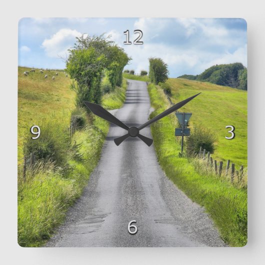 Wiltshire Country Lane Vierkante Klok (Voorkant)