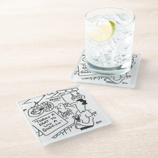 Win een Goldfish Fairground Darts Competition Funn Glazen Onderzetter (Schuin)