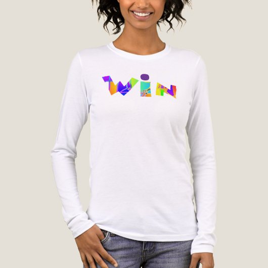WIN Logo Vrouwen Pret Tri-Blend Shirt (Voorkant volledig)