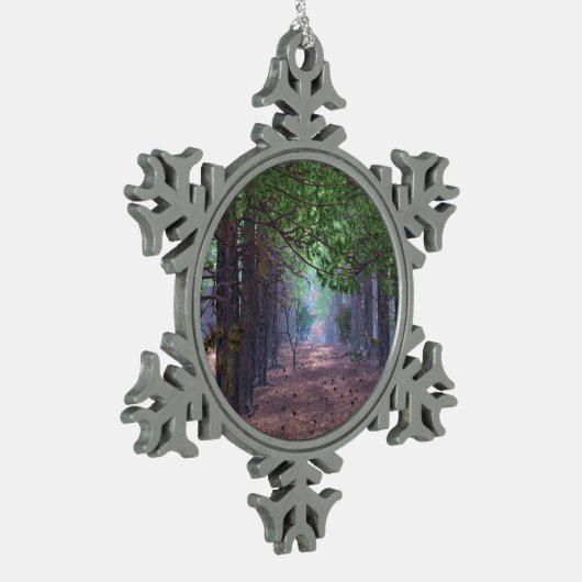 Wind in de Pines Ornament (Links)