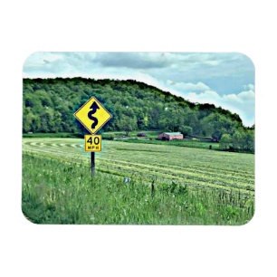 Winderige Curvy Road Sign Landschap Magneet