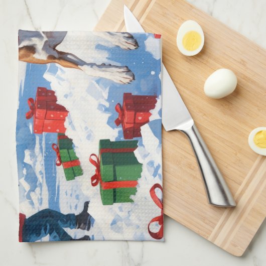 Windhond hardlopen in de sneeuw met kerst Pet Theedoek (Quarter Fold)