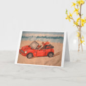 Windhond in rode cabriolet op het strand kaart (Gele Bloem)