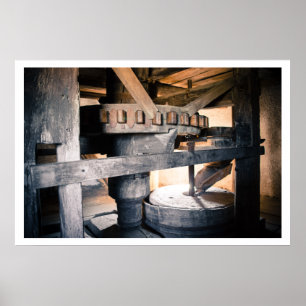 Windmill Interior, Millstone, Tés, Hongarije Poster