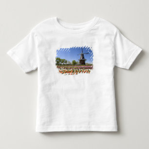 Windmill Island park met tulpen in bloei bij Kinder Shirts
