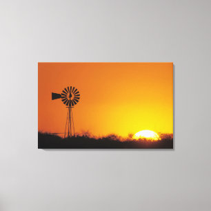 Windmolen bij zonsondergang, Sinton, Texas, USA Canvas Afdruk