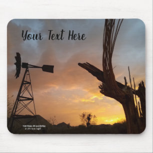 Windmolen en Saguaro Cactus Skelet op zonsondergan Muismat