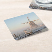 Windmolen in de sneeuw bij zonsopgang onderzetter (Schuin)