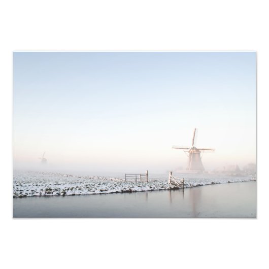 Windmolen in de sneeuw in de winter, fotoprint foto afdruk (Voorkant)