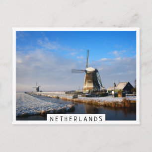 Windmolen in de sneeuw in een nederlands winterlan briefkaart