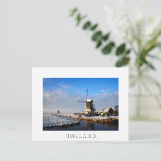 Windmolen in de sneeuw in een nederlands winterlan briefkaart (Staand voorkant)