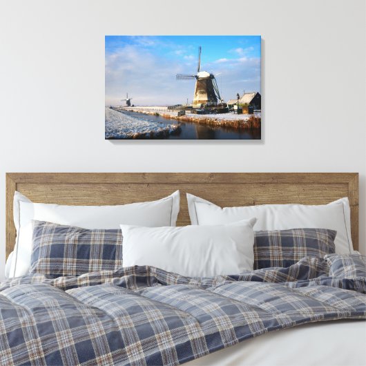 Windmolen in de sneeuw in een nederlands winterlan canvas afdruk (Insitu (Slaapkamer))