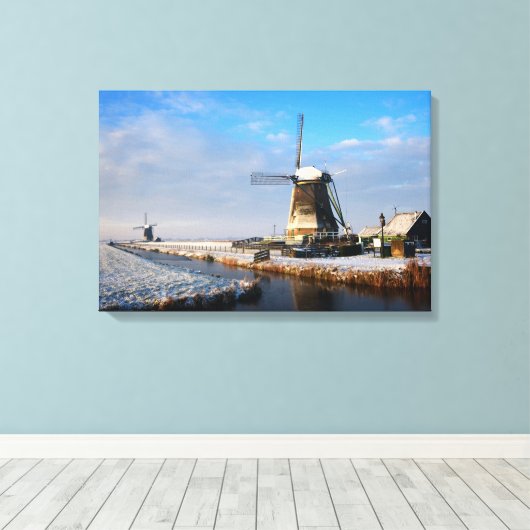 Windmolen in de sneeuw in een nederlands winterlan canvas afdruk (Insitu (Houten vloer))