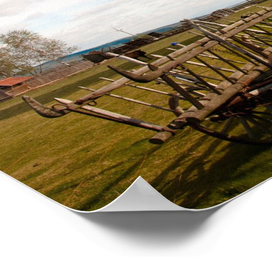 Windmolen in groen veld en witte wolken en blauwe poster (Hoek)