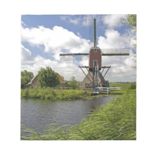 Windmolen langs een kanaal ten oosten van Leiden i Notitieblok