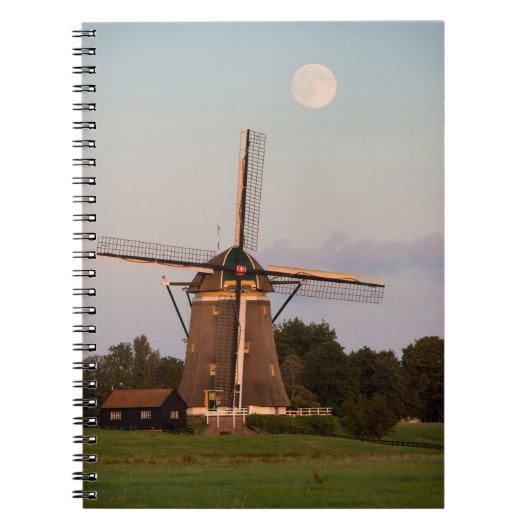 Windmolen onder volle maan notebook notitieboek (Voorkant)