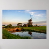 Windmolen op het platteland in het grote poster va (Voorkant)