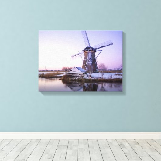 Windmolen tijdens zonsopgang, Holland in winterdoe Canvas Afdruk (Insitu (Houten vloer))