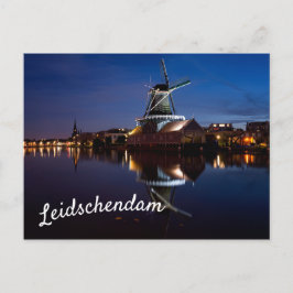 windmolen van Leidschendam met nachtelijke reflect Briefkaart